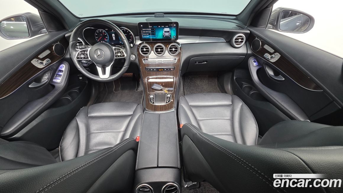 Mercedes-Benz GLC-Class 2020