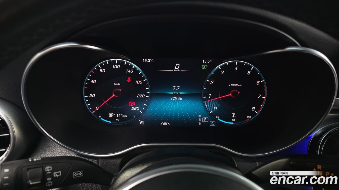 Mercedes-Benz GLC-Class 2020