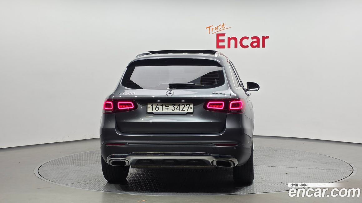Mercedes-Benz GLC-Class 2020