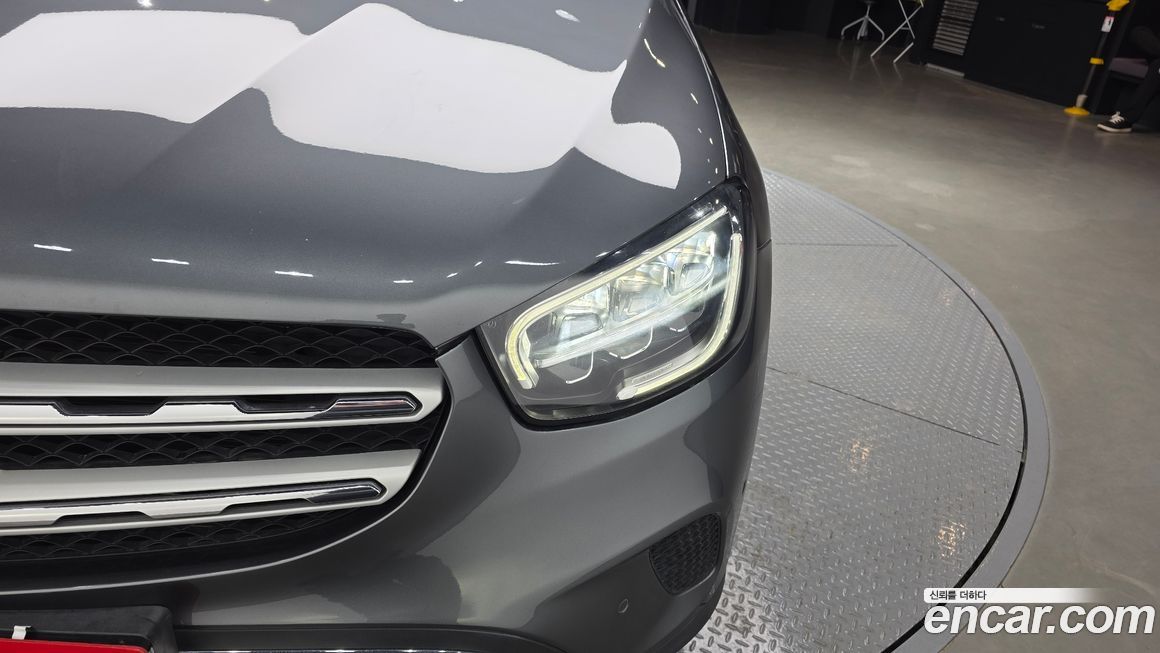 Mercedes-Benz GLC-Class 2020