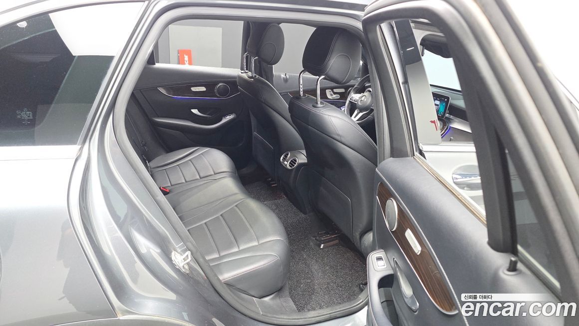 Mercedes-Benz GLC-Class 2020