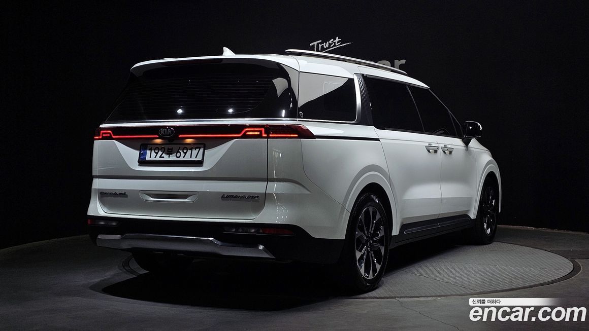 Kia Canival 2021
