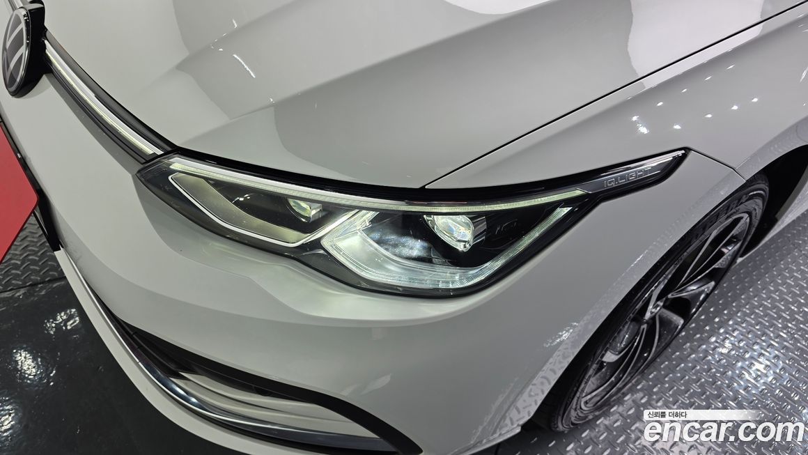 Volkswagen Golf 2024