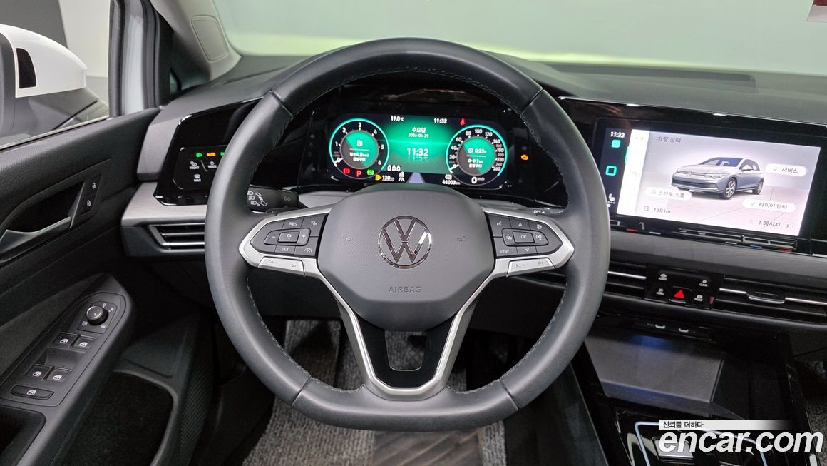 Volkswagen Golf 2024
