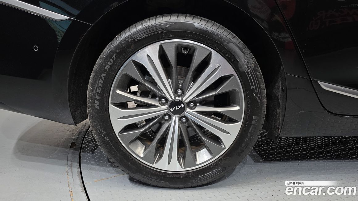 Kia K8 2023