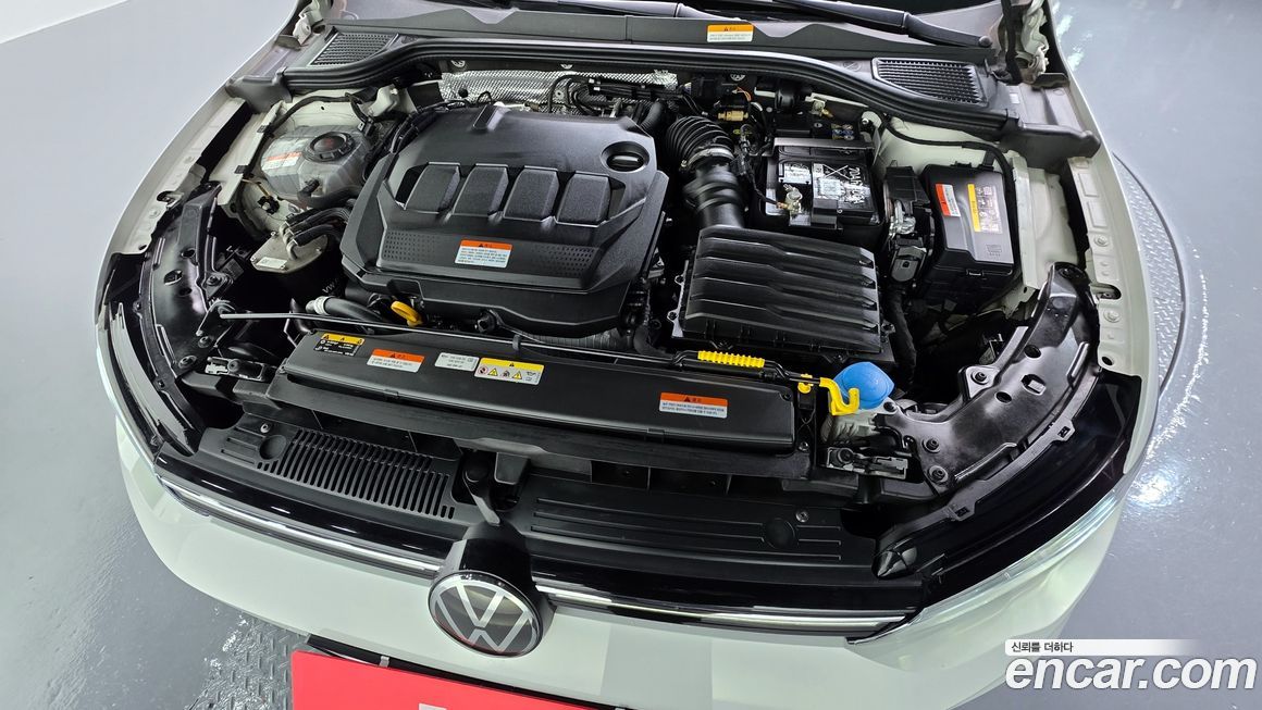 Volkswagen Golf 2024