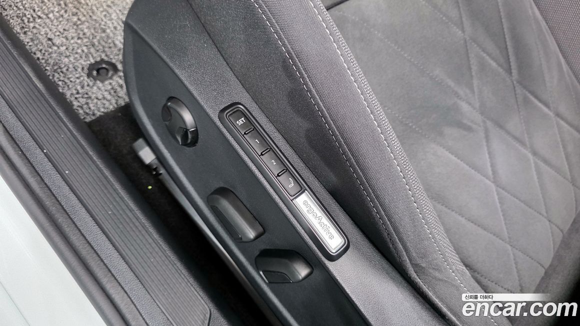 Volkswagen Golf 2024