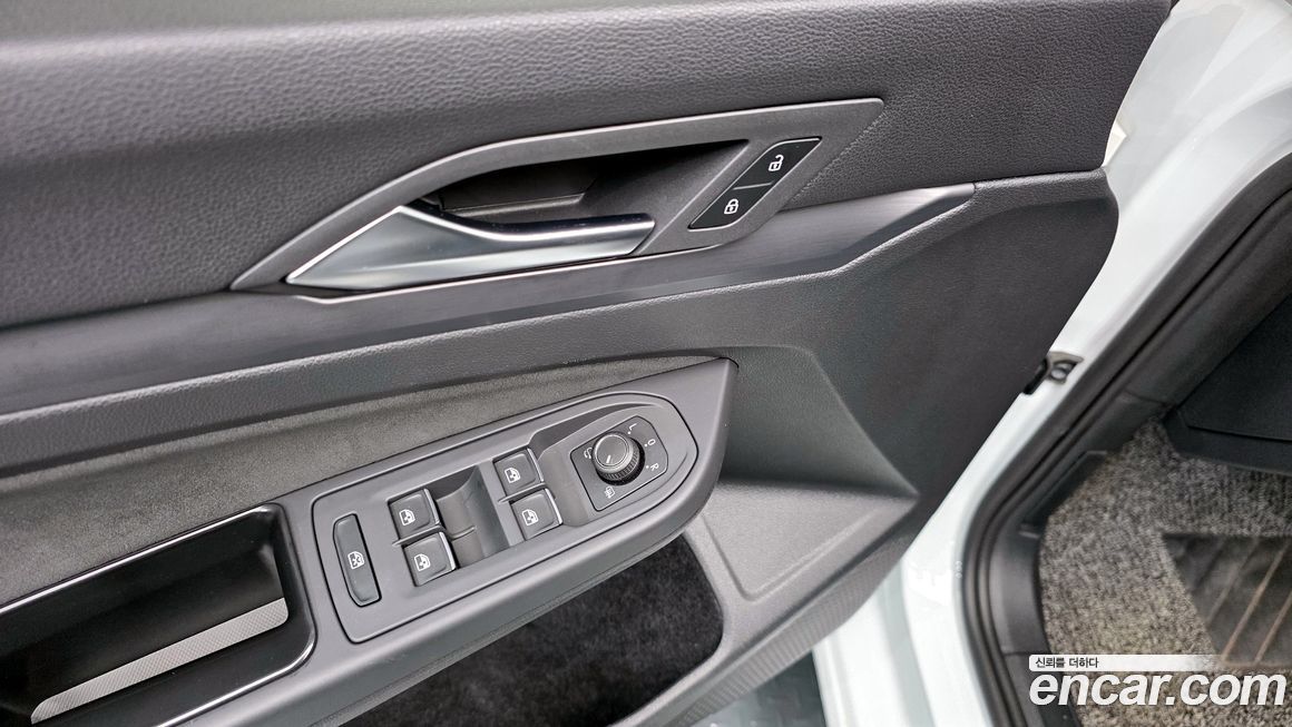 Volkswagen Golf 2024