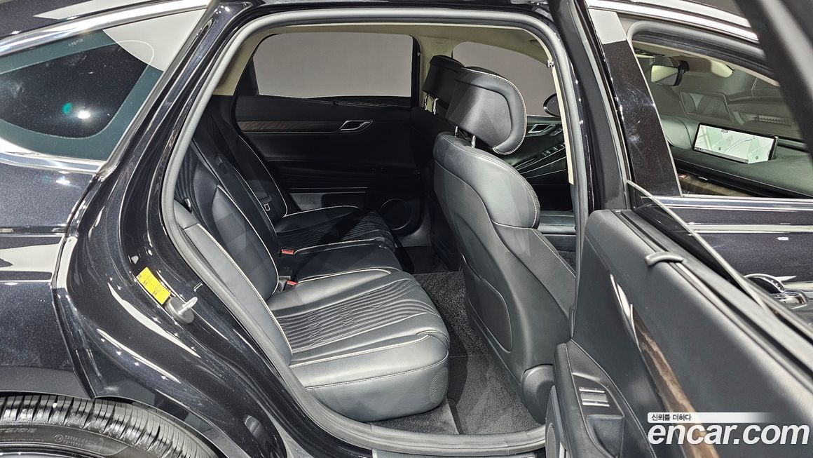 Genesis G80 2021