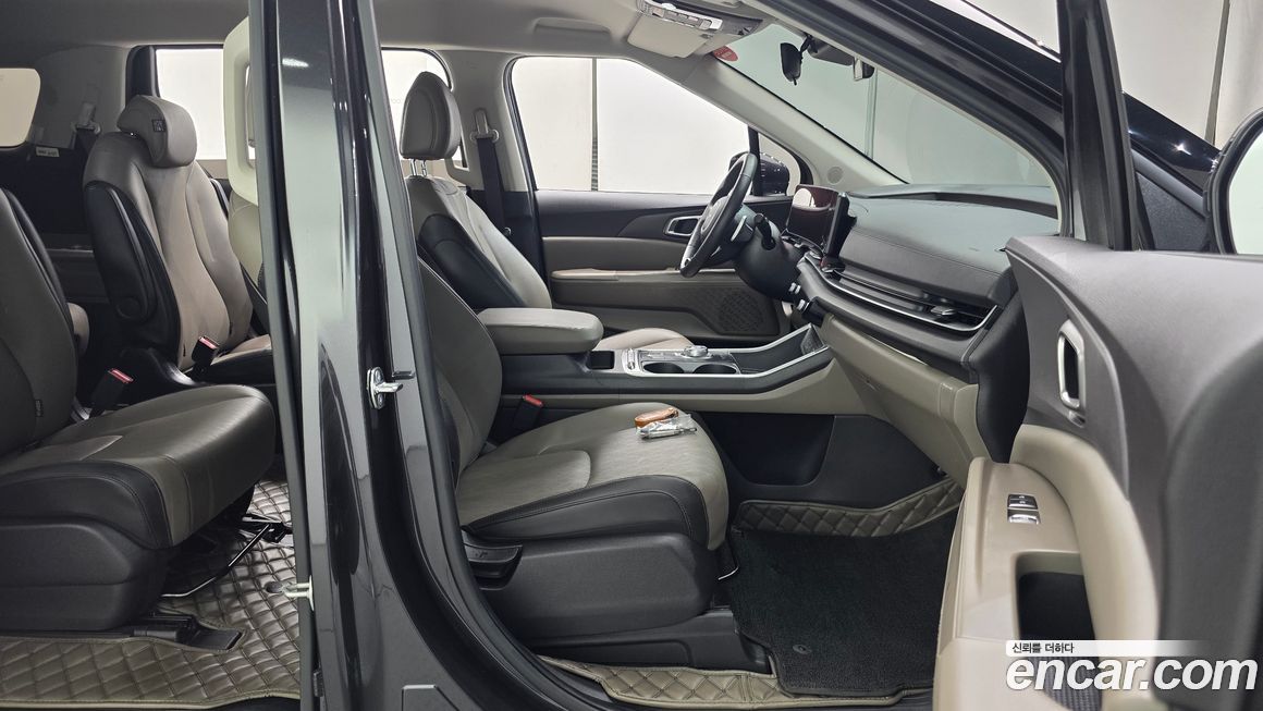 Kia Canival 2024