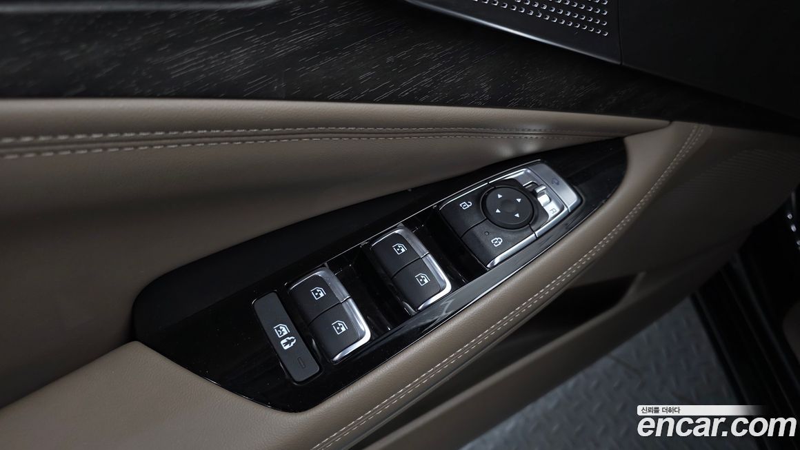 Kia K8 2023