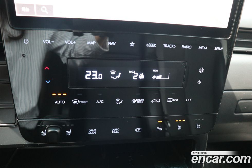Hyundai Staria 2025