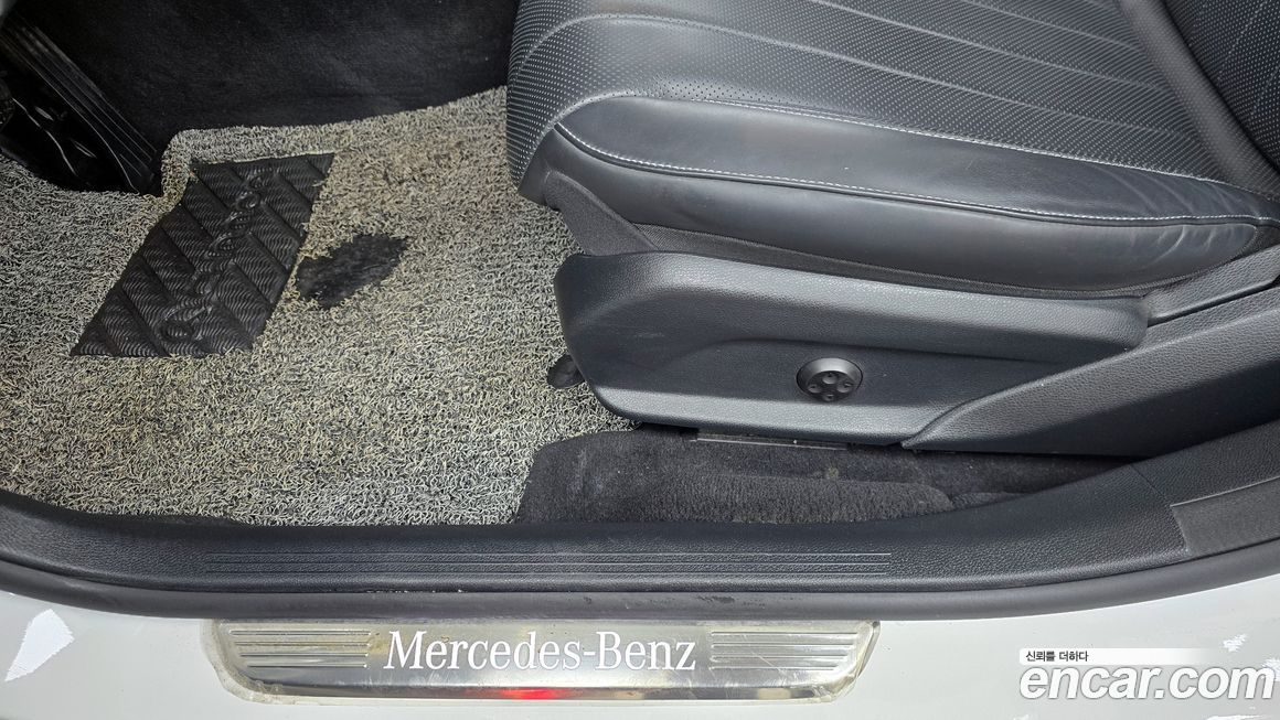 Mercedes-Benz E-Class 2020