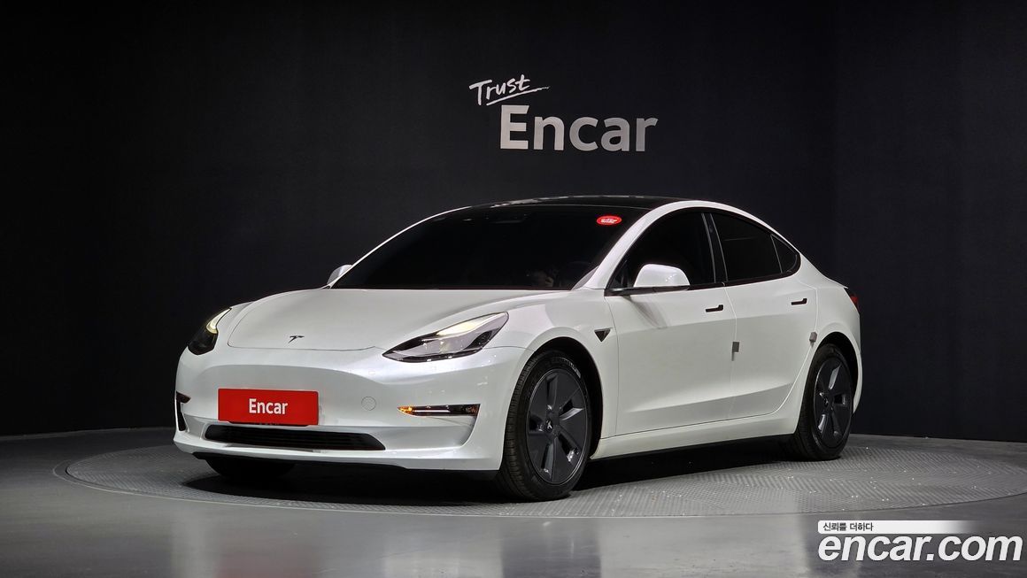 Tesla Model 3 2021