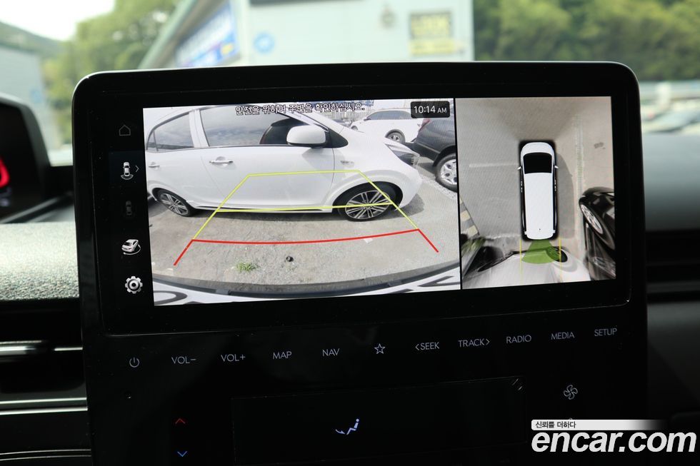 Hyundai Staria 2025