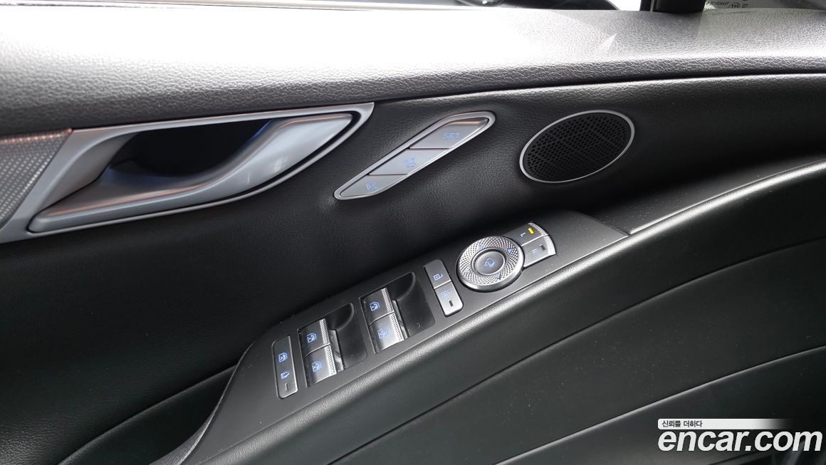 Genesis G80 2021