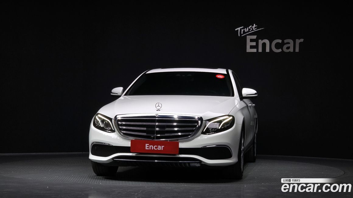 Mercedes-Benz E-Class 2020