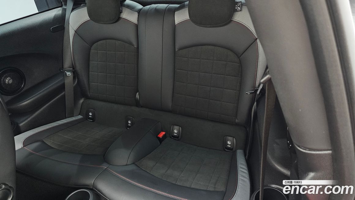 Mini Cooper 2024