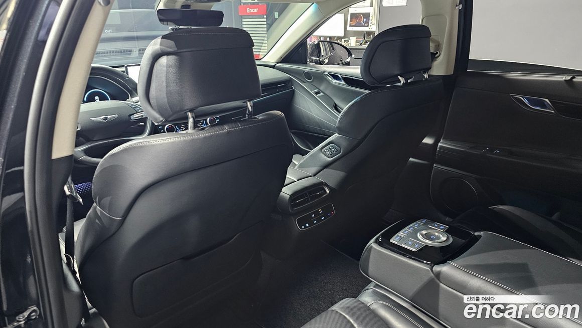 Genesis G80 2021
