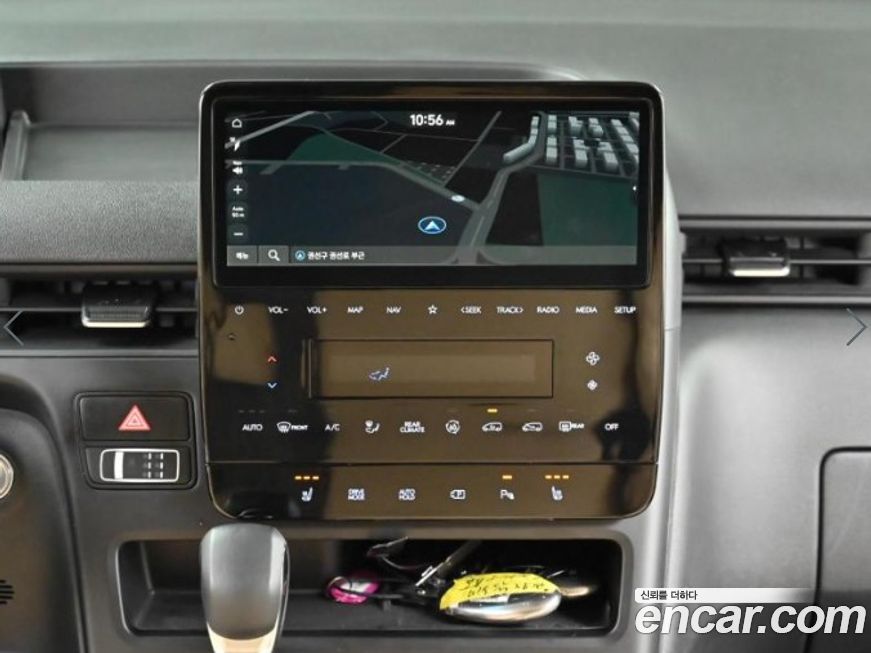 Hyundai Staria 2025