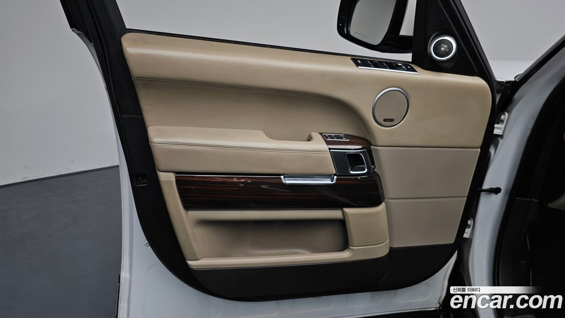 Land Rover Range Rover 2016