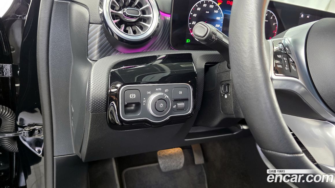Mercedes-Benz A-Class 2024