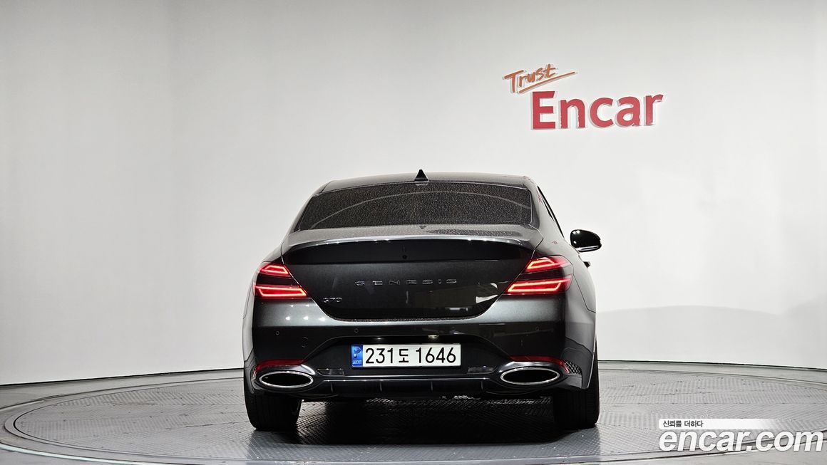 Genesis G70 2024