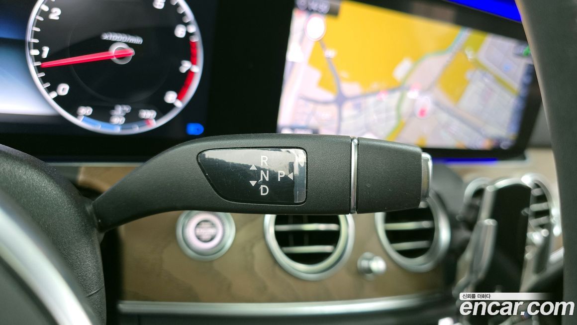 Mercedes-Benz E-Class 2020