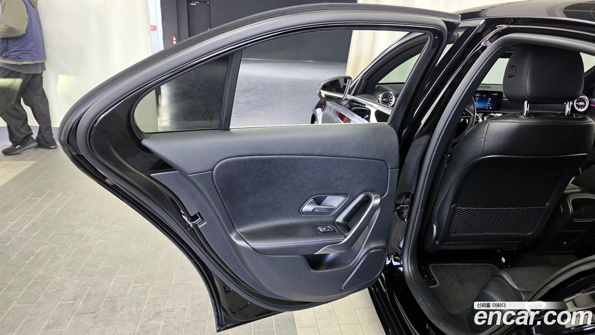 Mercedes-Benz A-Class 2024