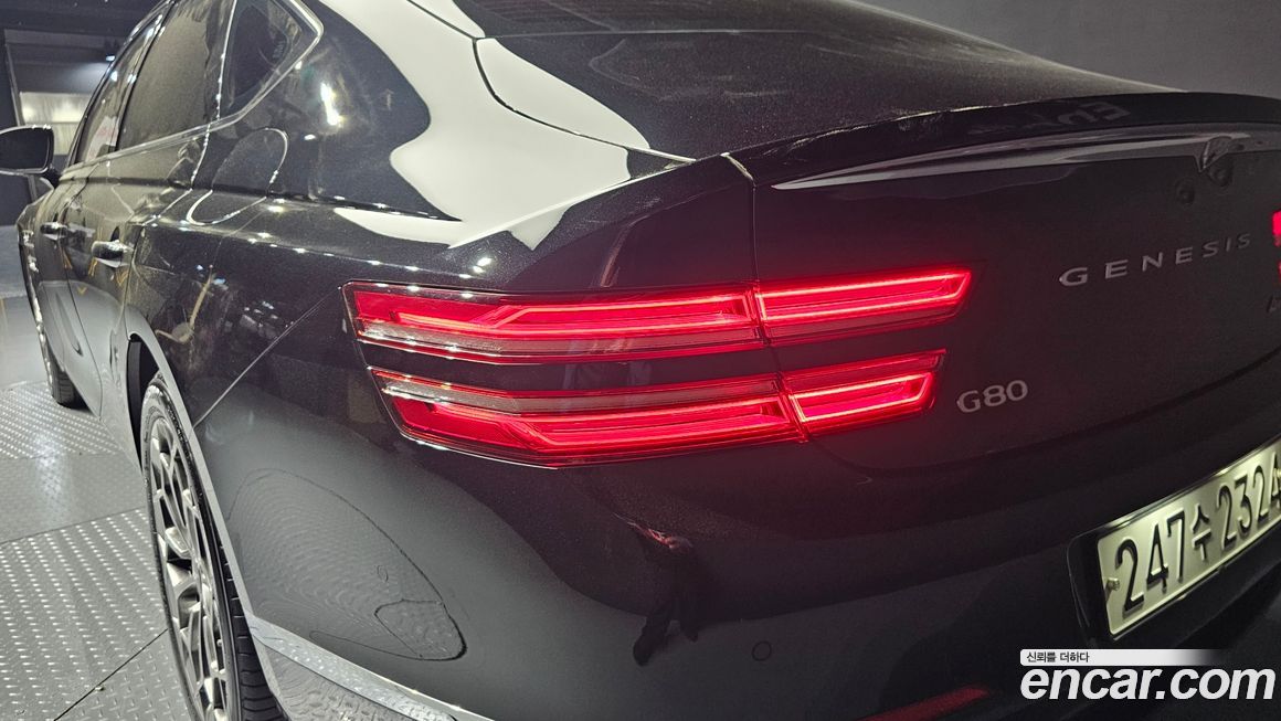 Genesis G80 2021