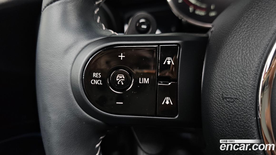 Mini Cooper 2024