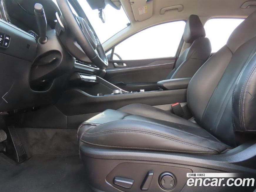 Kia K5 2023
