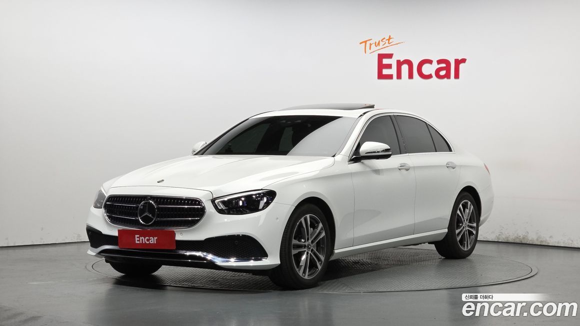 Mercedes-Benz E-Class 2021