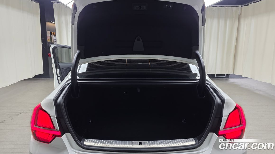 Kia K9 2022