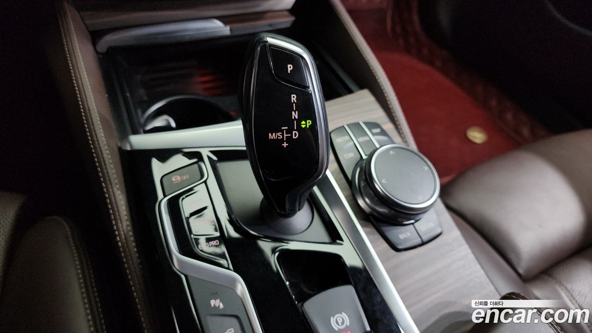 BMW 5-Series 2017