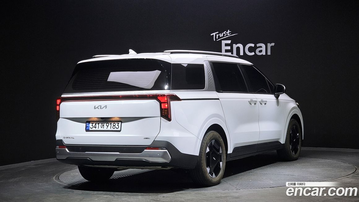 Kia Canival 2024