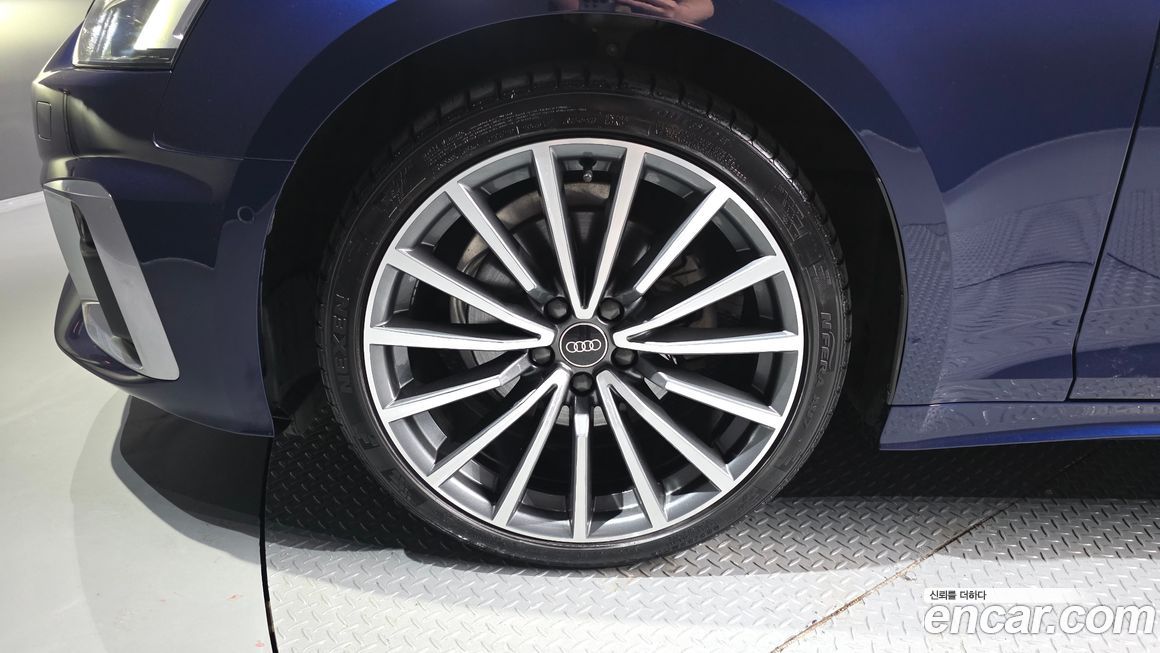 Audi A5 2023