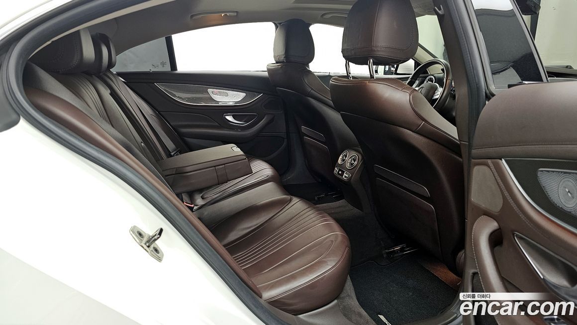 Mercedes-Benz CLS-Class 2019