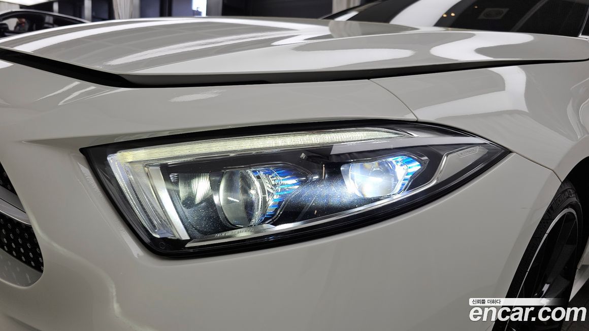 Mercedes-Benz CLS-Class 2019