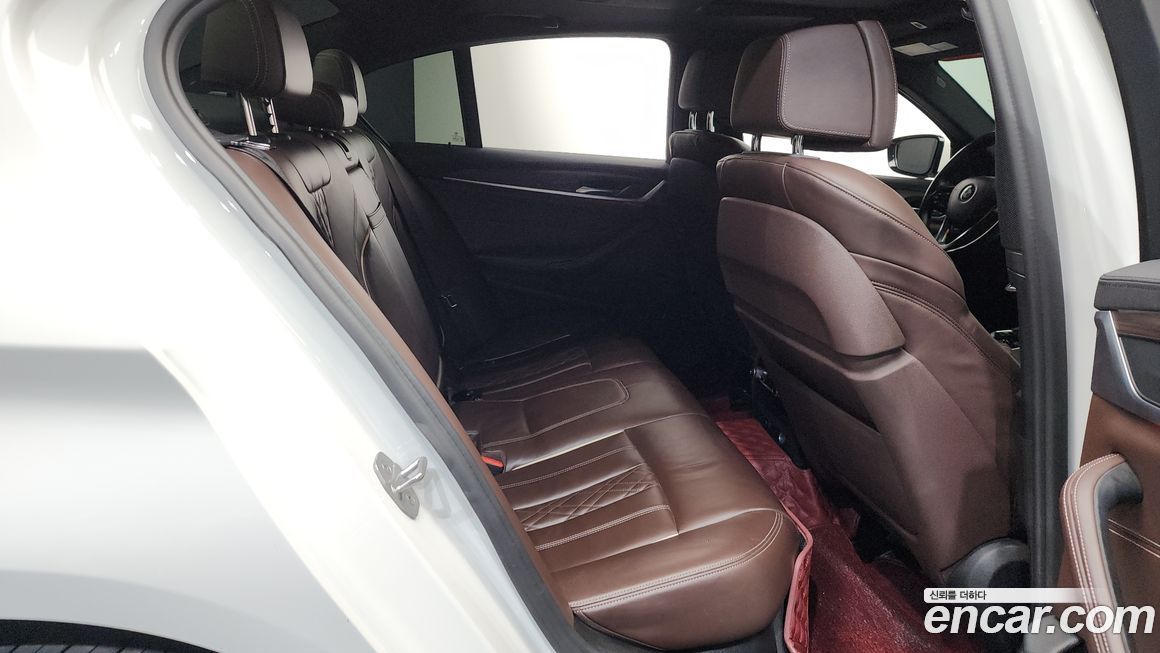 BMW 5-Series 2017