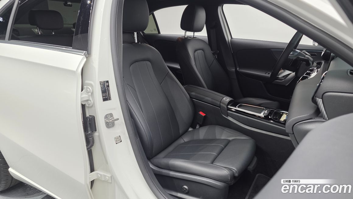 Mercedes-Benz A-Class 2024