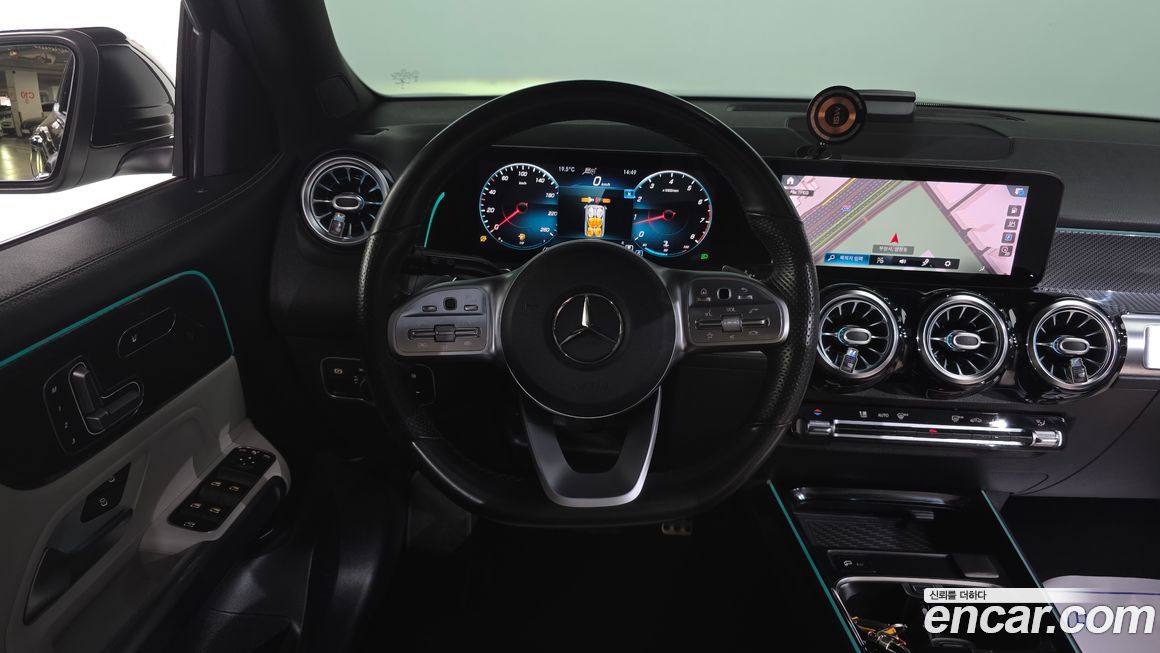 Mercedes-Benz GLB-Class 2021