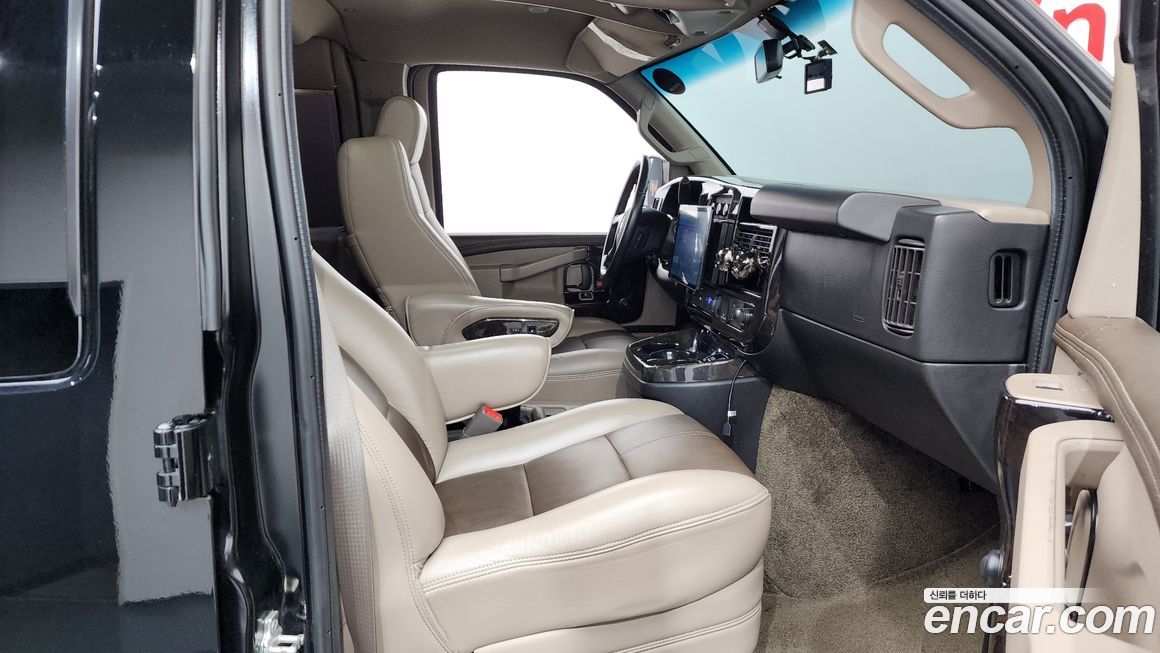 Chevrolet Express Van 2018