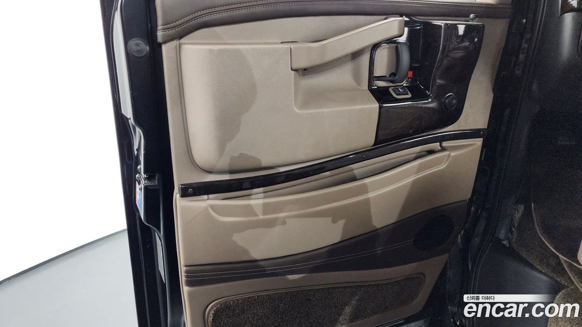 Chevrolet Express Van 2018