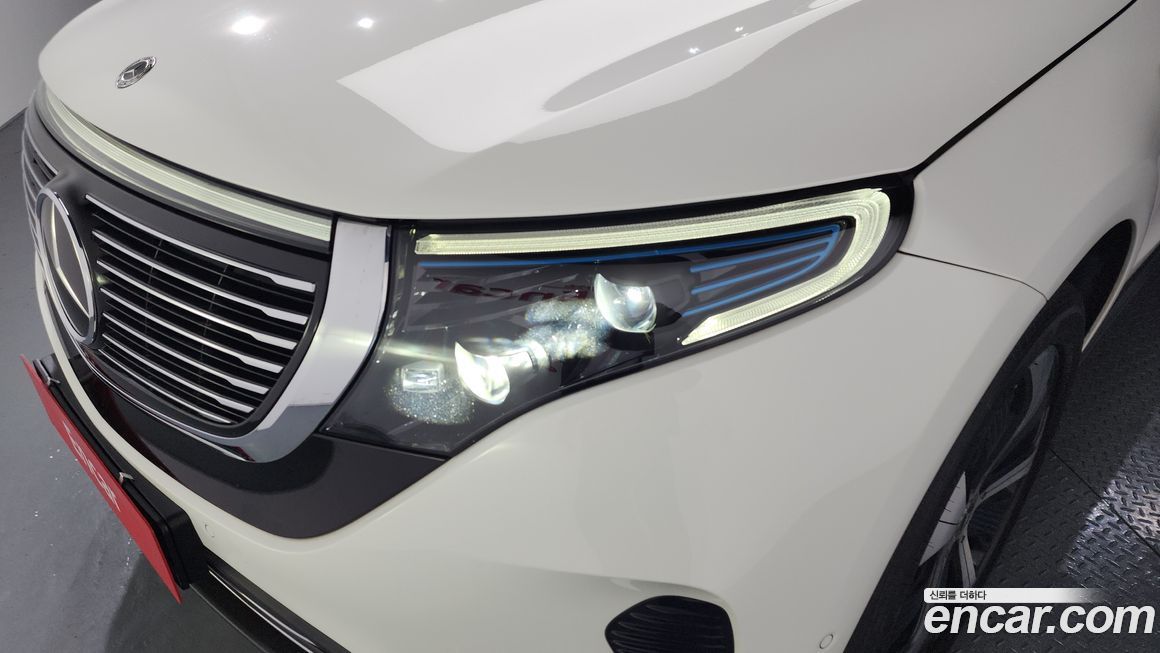 Mercedes-Benz EQC 2020