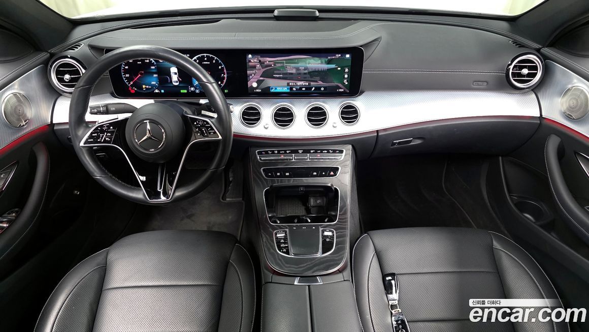 Mercedes-Benz E-Class 2021