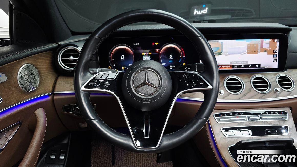 Mercedes-Benz E-Class 2021