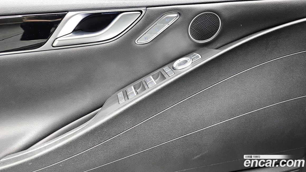 Genesis G80 2021