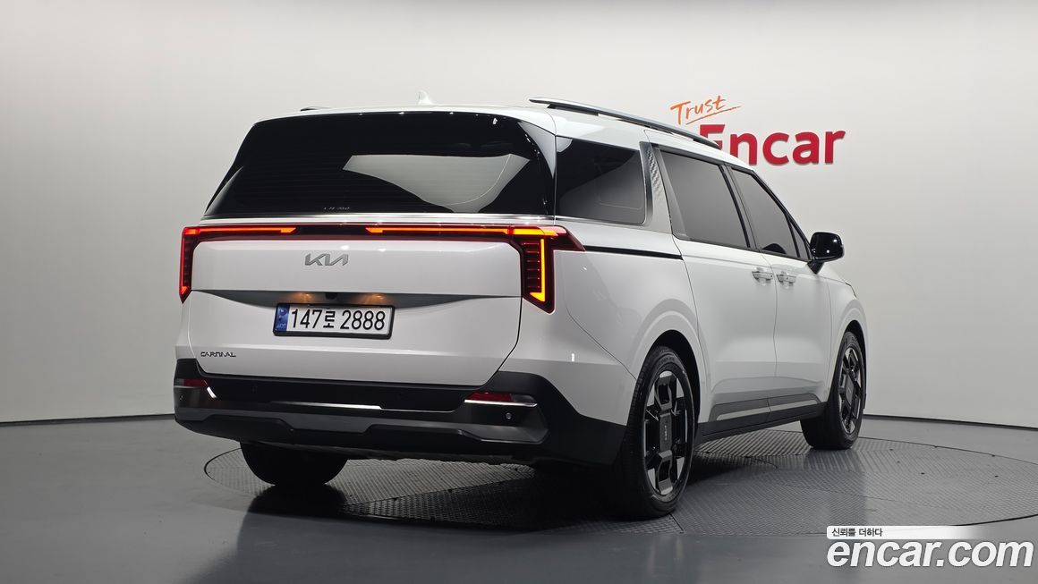 Kia Canival 2024