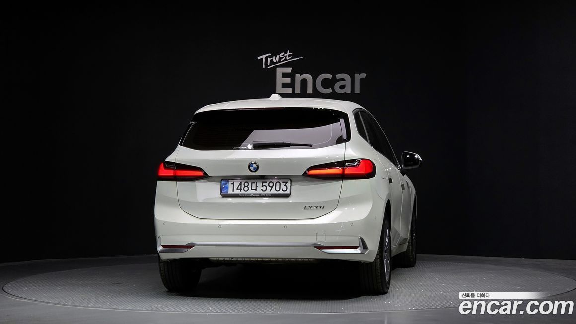 BMW 2-Series 2024
